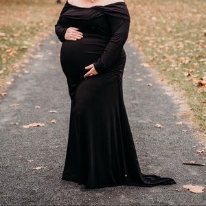 Motherhood Maternity photohoot gown (Plus size)